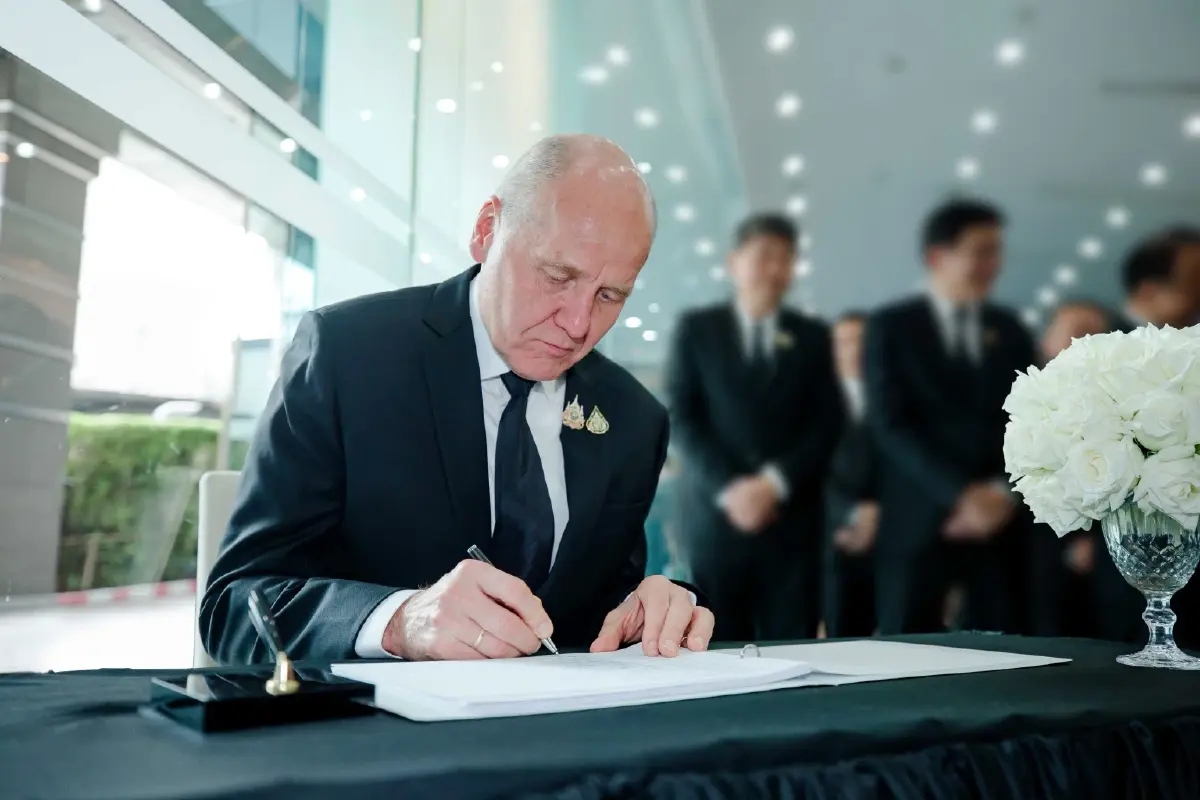 ทรู คอร์ปอเรชั่น ร่วมแสดงความอาลัย และสำนึกในพระมหากรุณาธิคุณฯ สมเด็จพระพันปีหลวง