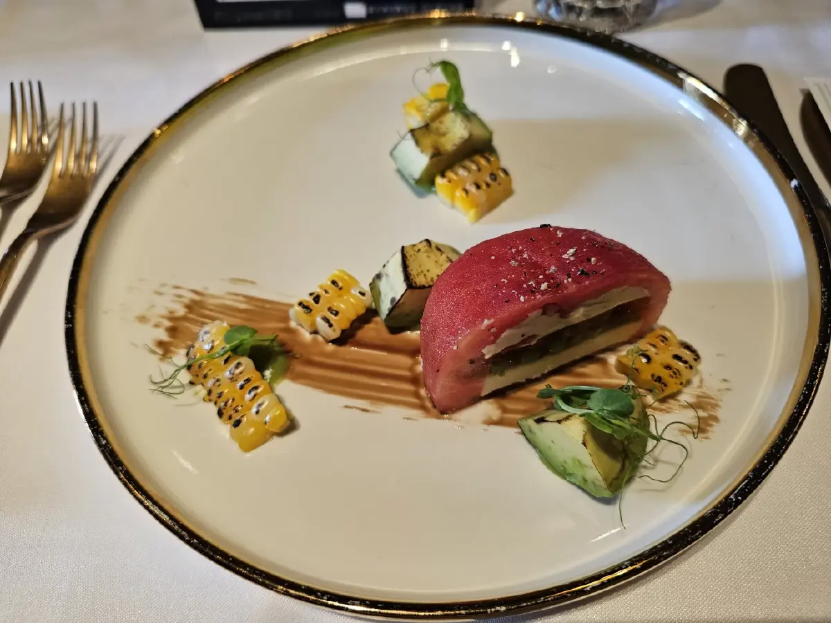 ‘3 ร้านมิชลินฮ่องกง’ เริ่มจาก ไก่ฟาร์มท้องถิ่น Ping Yuen