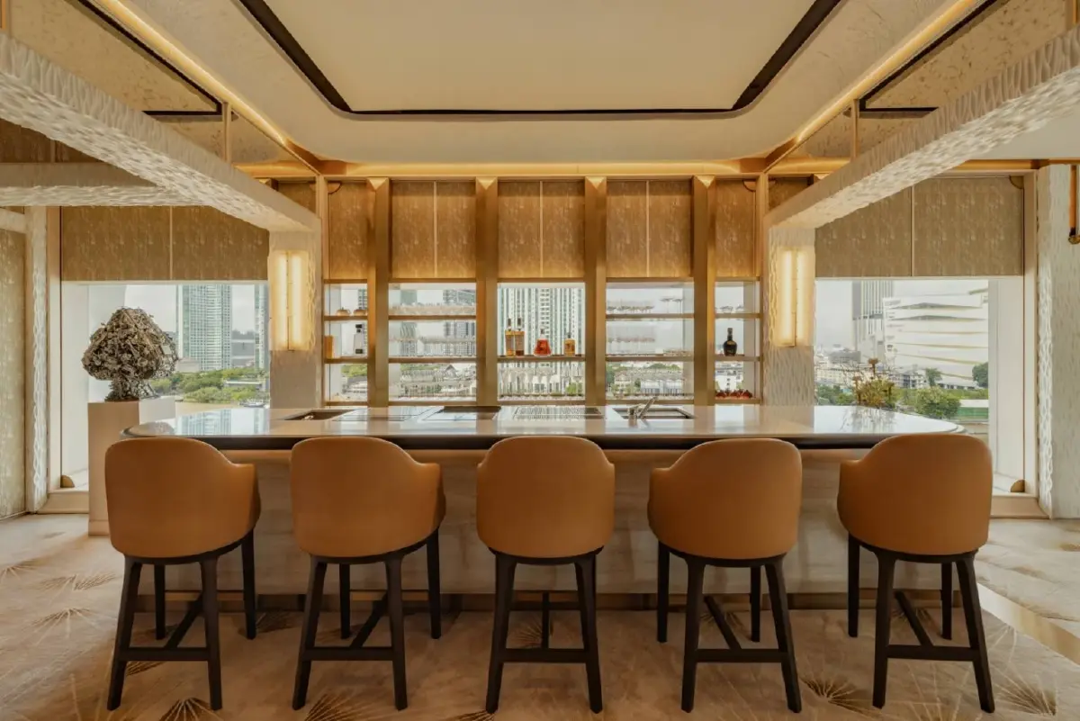 โฉมใหม่ 'เลอ นอร์มังดี' เปิดตัวเชฟมิชลินเจ้าของดาวมากสุดในโลก 'แอน-โซฟี พิค'