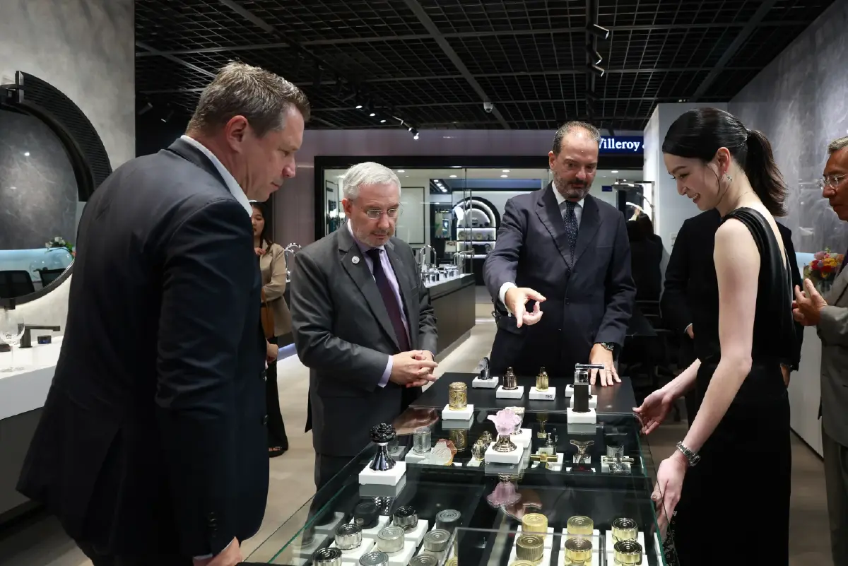 Crystal Home เปิดตัวแบรนด์หรู THG Paris-Composit สะท้อนนิยามใหม่แห่งศิลปะ