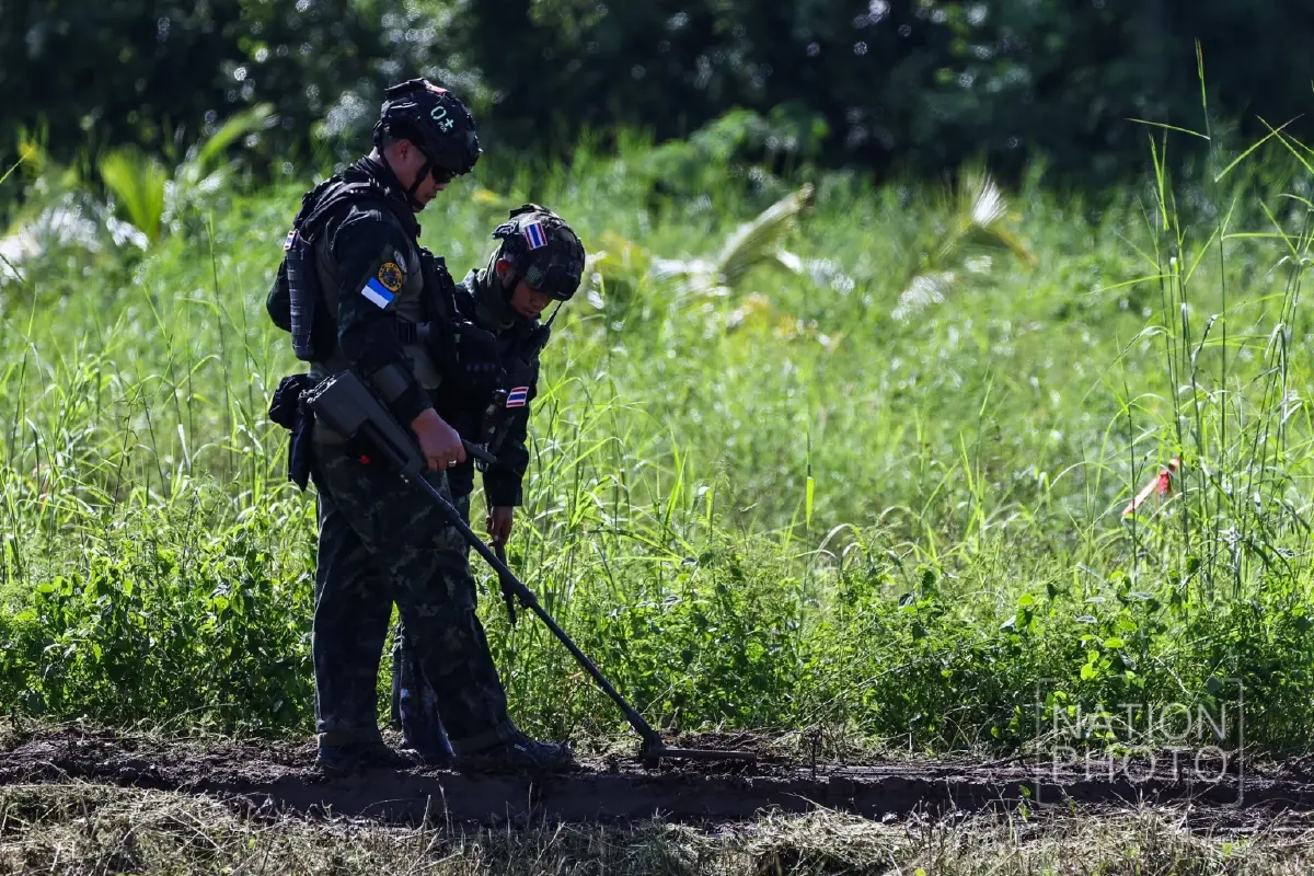 'กองกำลังบูรพา' เร่งเคลียร์ทุ่นระเบิด 'บ้านหนองหญ้าแก้ว'