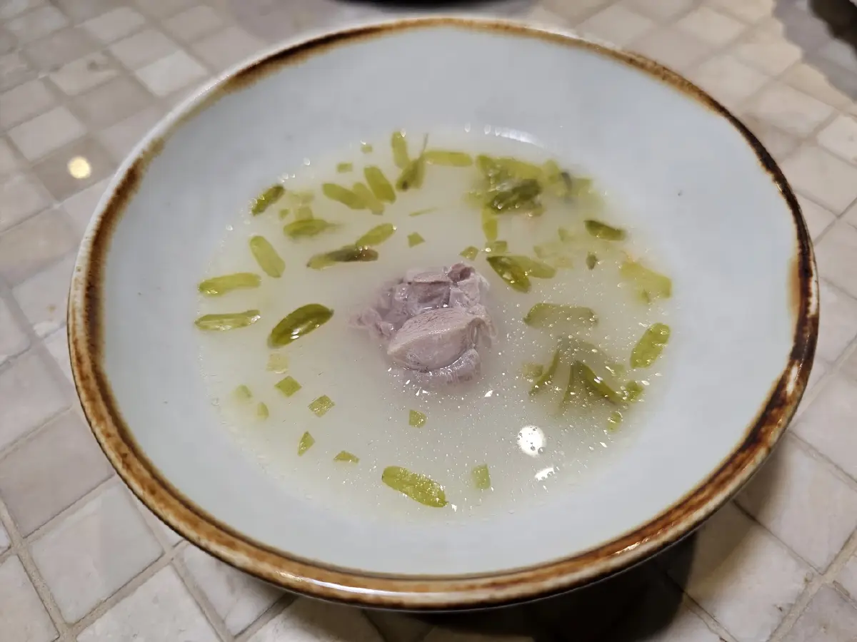 ‘เชฟกบ-กิตติธัช’ แห่ง ‘ร้านอาณาเขต’ เสิร์ฟ อาหารไทย ‘ไม่ไทยไม่ทำ’