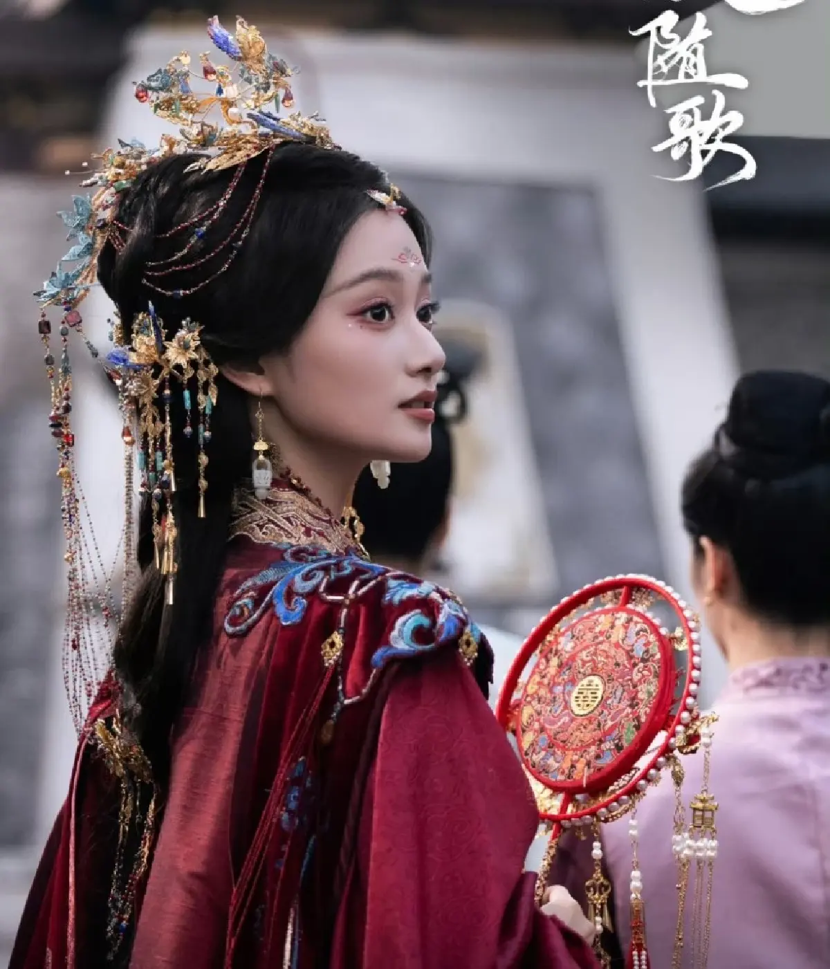 'อริรักลิขิตใจ' 一笑随歌 เพื่อนรักหักเหลี่ยมโหด ยิ่งออนแอร์ยิ่งแรง