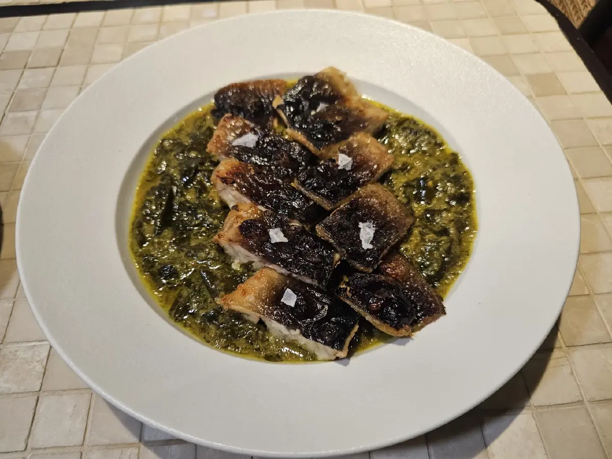 ‘เชฟกบ-กิตติธัช’ แห่ง ‘ร้านอาณาเขต’ เสิร์ฟ อาหารไทย ‘ไม่ไทยไม่ทำ’