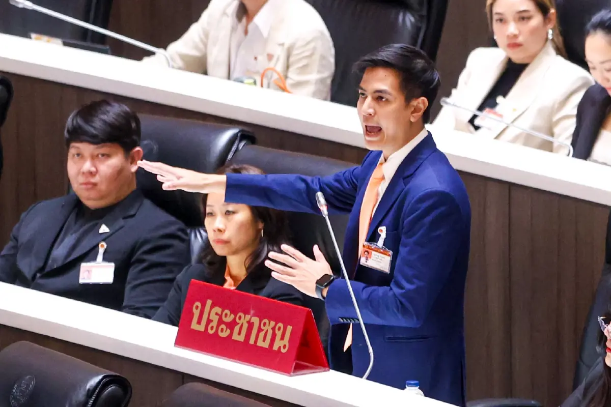 ‘ยุบสภา’ (เร็ว) สัญญาณล่ม ‘แก้รัฐธรรมนูญ’