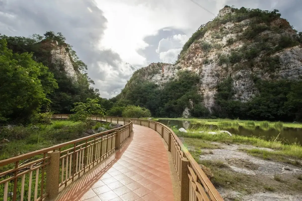 จองตั๋วด่วน นั่งรถไฟ KIHA 183 เที่ยวราชบุรี เที่ยวรับลมหนาว เดือน พ.ย. 68