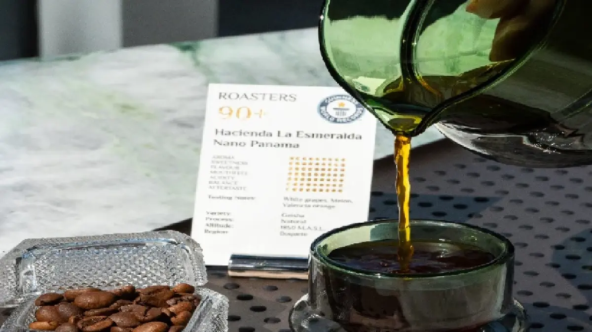 มีอึ้ง! ร้านกาแฟหรูดูไบ เสิร์ฟเกอิชาแก้วละ 2 หมื่น!