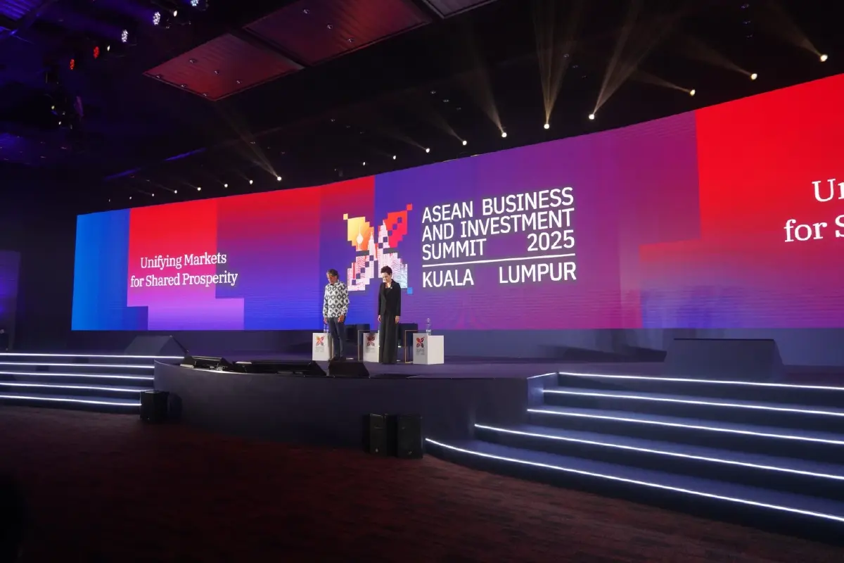 “ศุภจี” ขึ้นเวทีอาเซียน โชว์นโยบายเร่งเครื่องเศรษฐกิจ ดันไทยเป็นศูนย์กลางเศรษฐกิจภูมิภาค