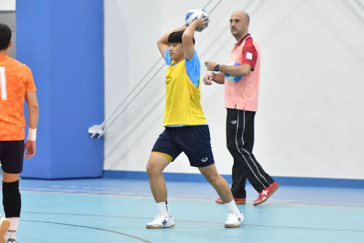 LIVE ถ่ายทอดสดฟุตซอล U16 'ไทย พบ ซาอุฯ' ดูบอลสด Asian Youth Games 2025