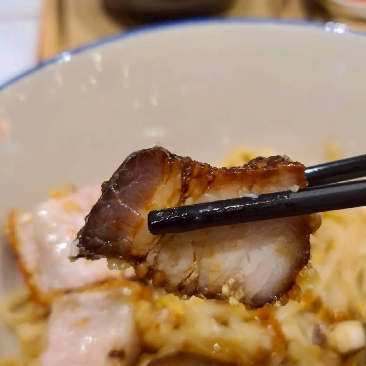 คุยกับเชฟอิน็อค ข้าวมันไก่สิงคโปร์, ฮ่องกง, ข้าวมันไก่ไทย ต่างกันอย่างไร