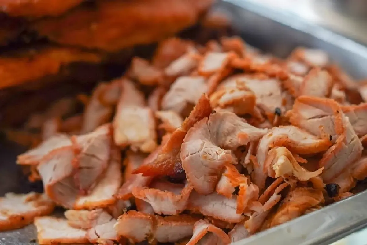 ‘10 ร้านก๋วยเตี๋ยว’ แสนอร่อย สุดประทับใจ ‘หมูหวานชวนชิม’