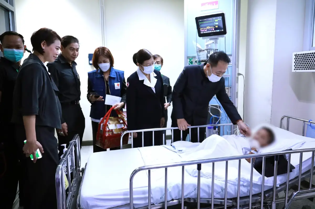 ด่วน! ผู้ว่าฯ ชลบุรี รุดเยี่ยม 2 กรณีเจ็บสาหัส ข่าวดังทุกข์ของชาวบ้าน