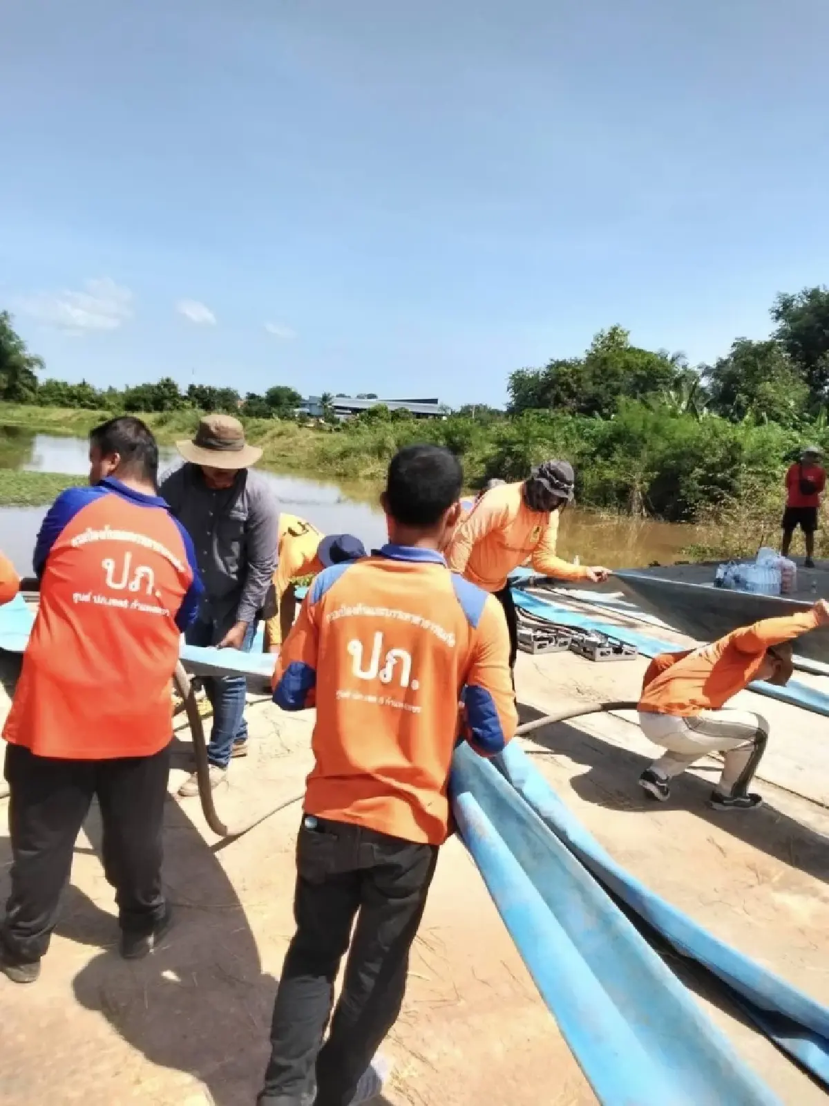 ปภ. อัปเดต น้ำท่วม 15 จว. อิทธิพล พายุเฟิงเฉิน กระทบ อีสาน-ใต้ ฝนตกหนัก