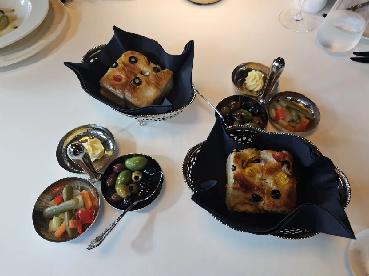 ‘Maison Mystique’ พระราชวัง แห่งจินตนาการ ท่ามกลางขุนเขา