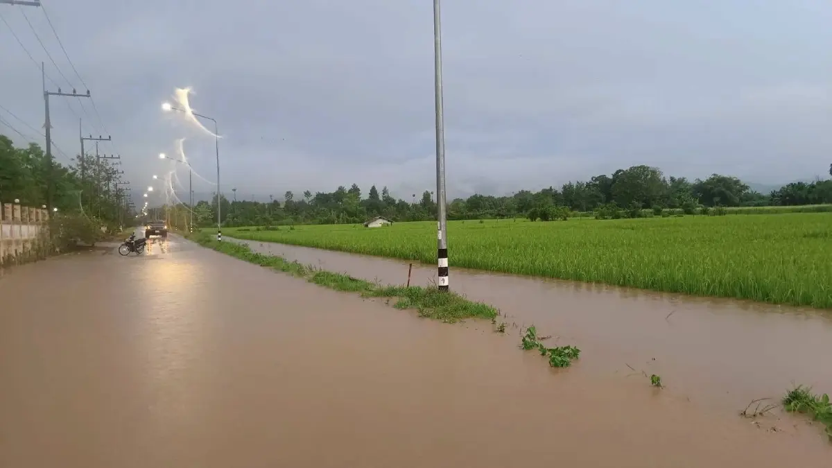 ฝาง-แม่อาย เชียงใหม่ น้ำท่วมหนักสุด น้ำเกินวิกฤตแดง ระวังดินถล่ม