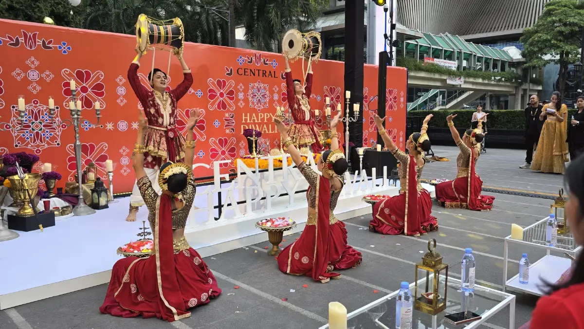 ฉลองเทศกาล 'ดิวาลี' ชม 'รังโกลี' ใหญ่สุดใน กทม. ต้อนรับปีใหม่ฮินดู