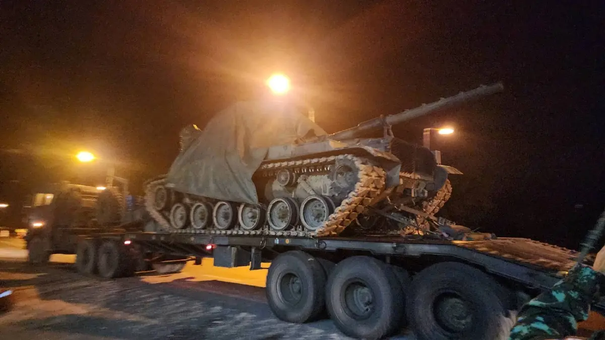 'กองทัพไทย' เปิดภาพเคลื่อนย้ายรถถัง กลับที่ตั้ง ตามข้อตกลงสันติภาพ