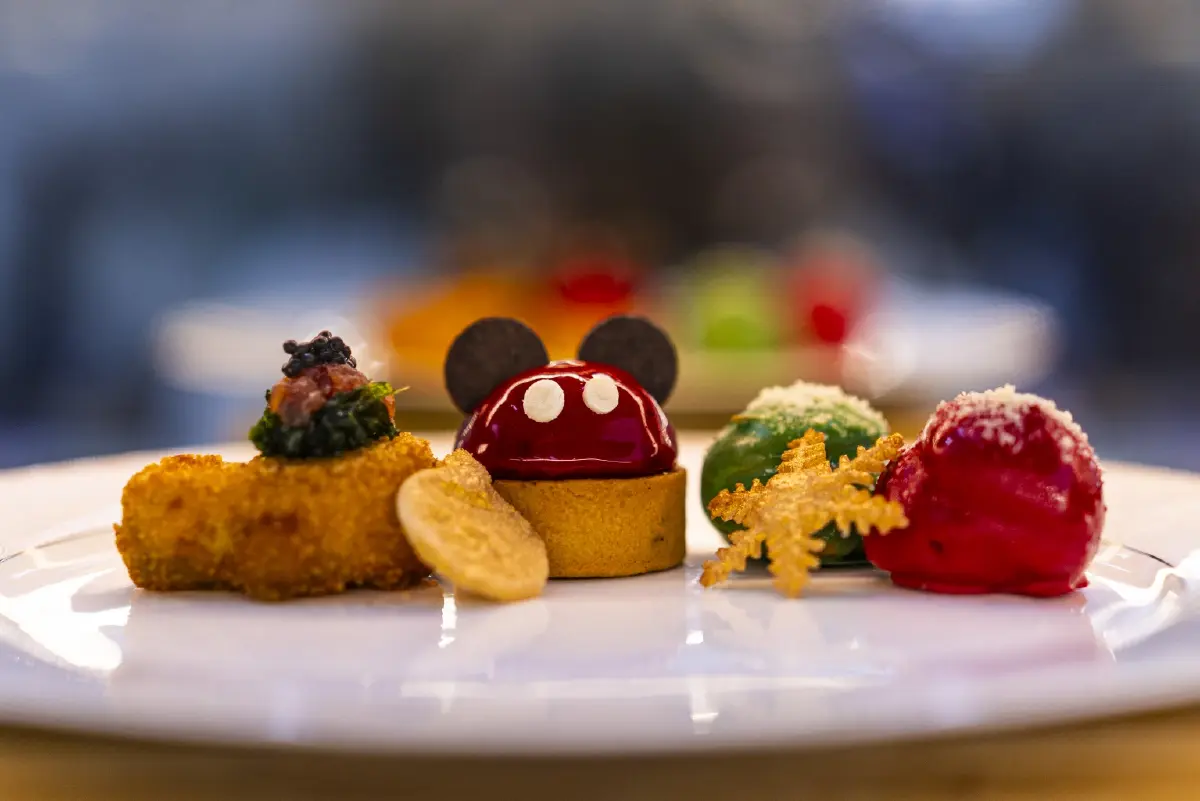 'ดื่มกิน' สีสันในงานประจำปี ‘Hong Kong Wine & Dine Fastival 2025’