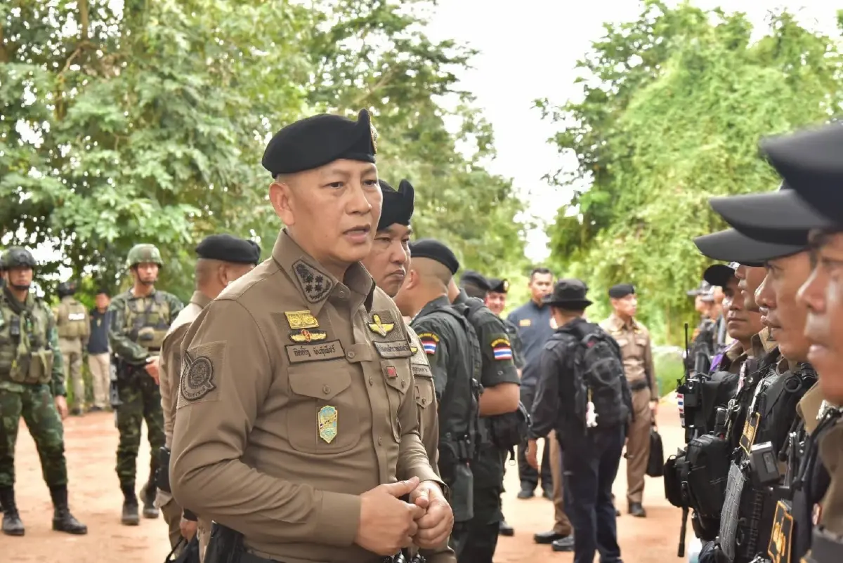 ผบ.ตร. ลงพื้นที่สระแก้ว ตรวจตำรวจภาค 2-ตชด. พร้อมปฏิบัติเต็มที่