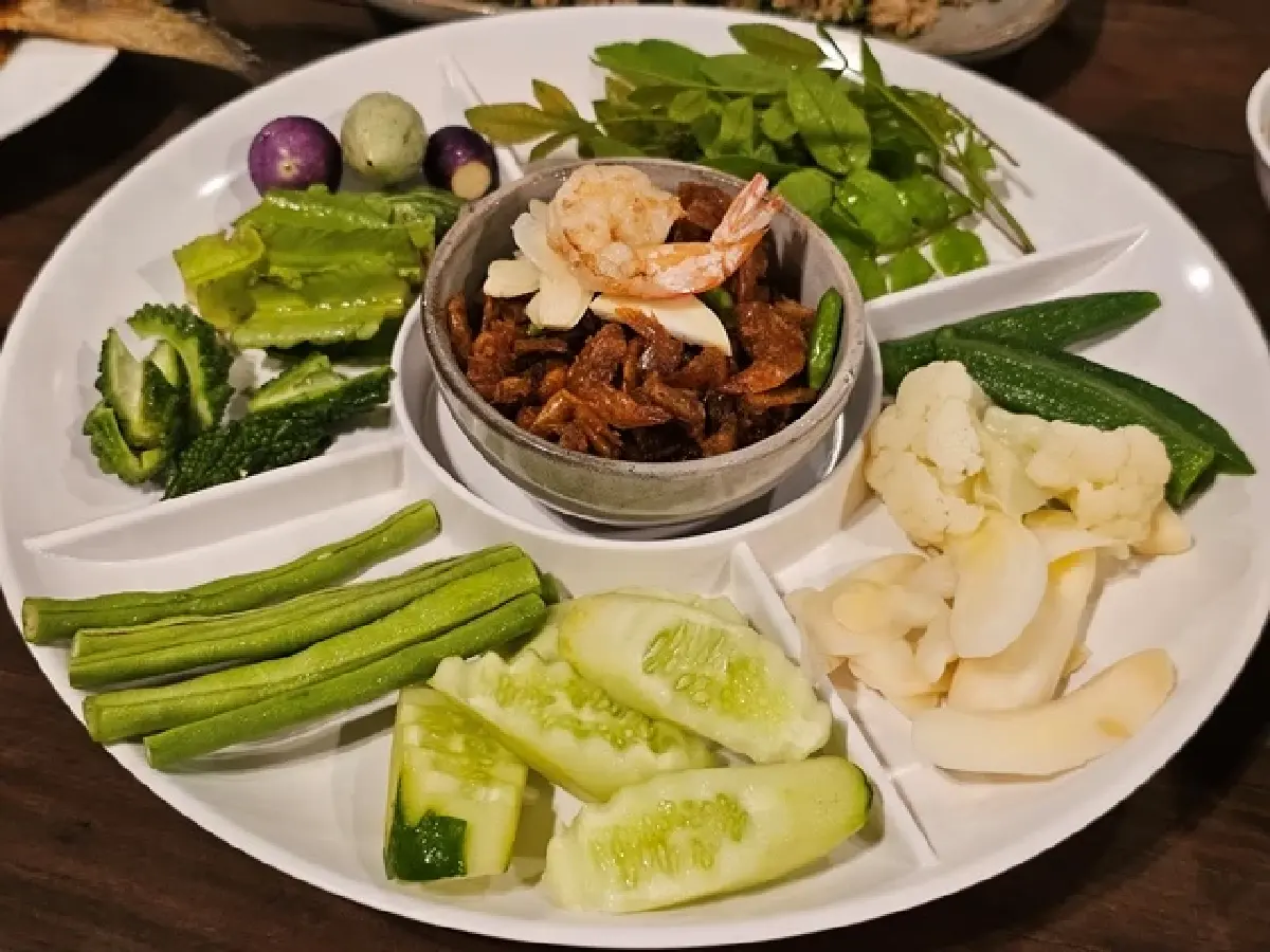 ‘ร้านยุ้งข้าว’ อาหารใต้ ระดับ มิชลิน เขาใหญ่  หรอยจังฮู้