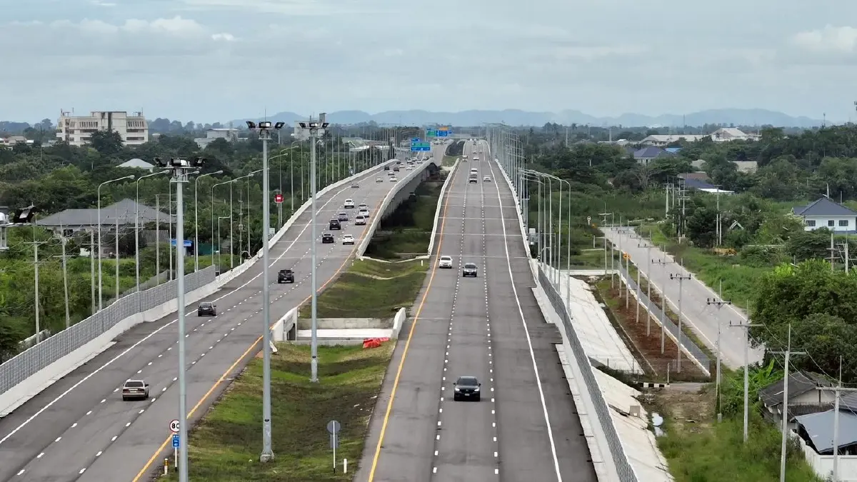 ทางด่วนฟรีทุกวัน 24 ชั่วโมง  มอเตอร์เวย์ M81 เปิดครบทุกด่าน เริ่ม 31 ต.ค.