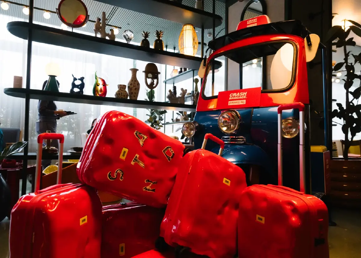 เปิดตัวกระเป๋าเดินทาง ‘Crash Baggage’ ร่วมกับ The Standard
