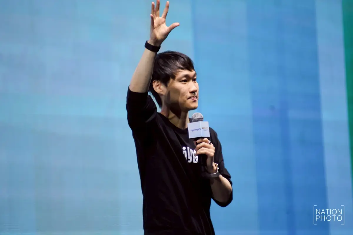 'ท็อป-จิรายุส' ชี้ อนาคตไทยต้องเร่งสร้าง 3 ความรู้หลัก สุขภาพ–ดิจิทัล–การเงิน กุญแจสู่ S-Curve ใหม่ของประเทศ