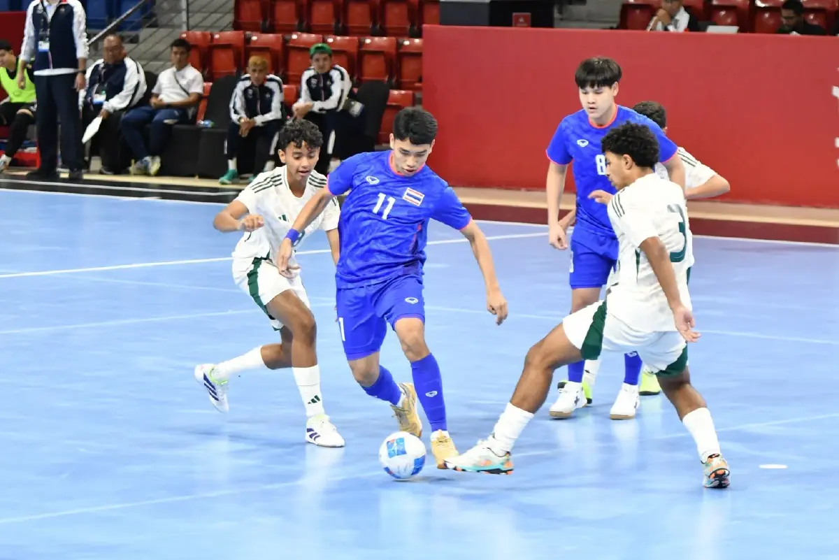 LIVE ดูบอลสด ถ่ายทอดสดฟุตซอล U16 ไทย พบ คีร์กีซสถาน Asian Youth Games