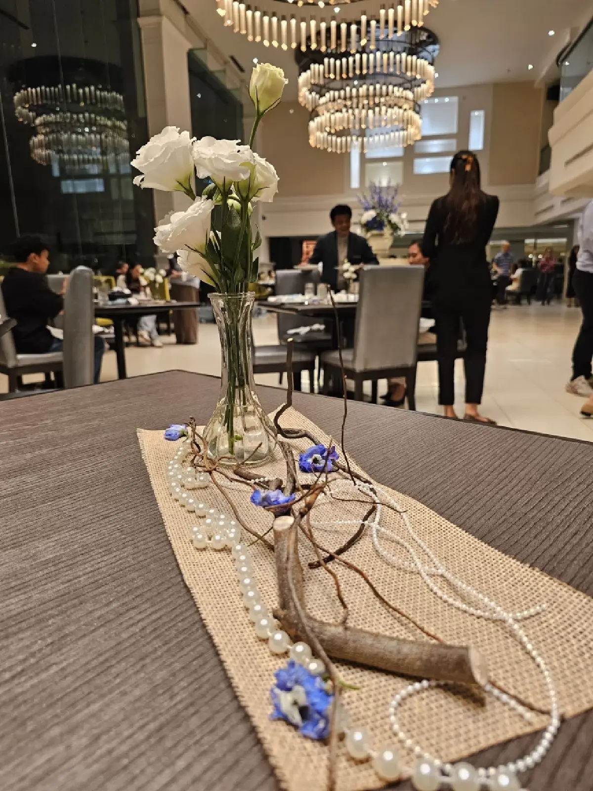 ‘บุฟเฟ่ต์ซีฟู้ด’ Seafood Paradise  วัตถุดิบสดใหม่จากชุมชน