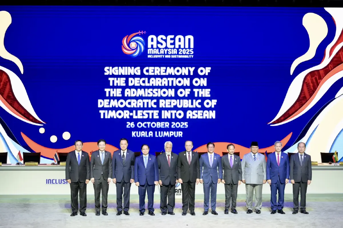 ‘อนุทิน-ฮุน มาเนต’ ร่วมเฟรมเวทีสุดยอดอาเซียน ก่อนลงนามสันติภาพ