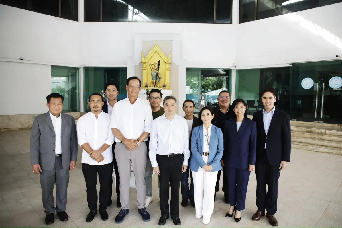 ล็อกมง ‘อภิสิทธิ์’ ผู้นำปชป.  โจทย์ฟื้นเรตติ้ง-เขย่าดุลอำนาจ