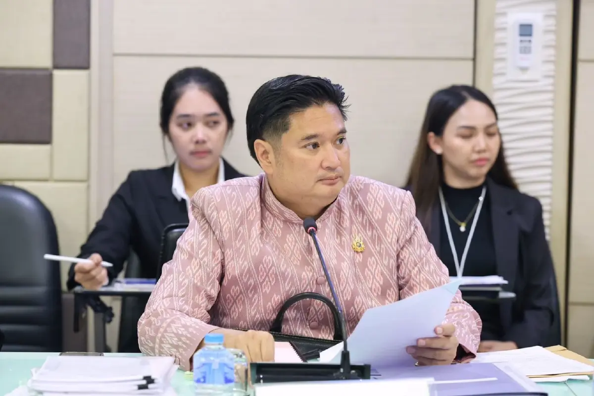 'ธรรมนัส' จี้ปรับยางเถื่อน รักษาเสถียรภาพราคาในประเทศ