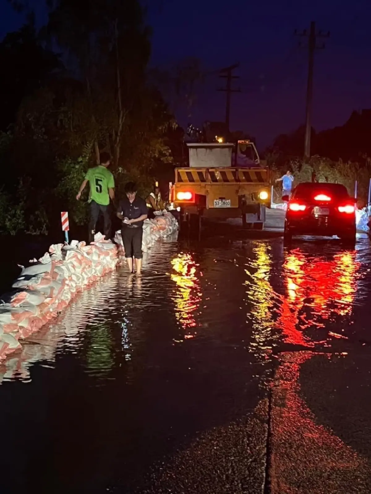 เช็กน้ำท่วมอุบลฯ - น้ำป่าระยอง เร่งกู้เส้นทางวิกฤต 52 สายทั่วไทย