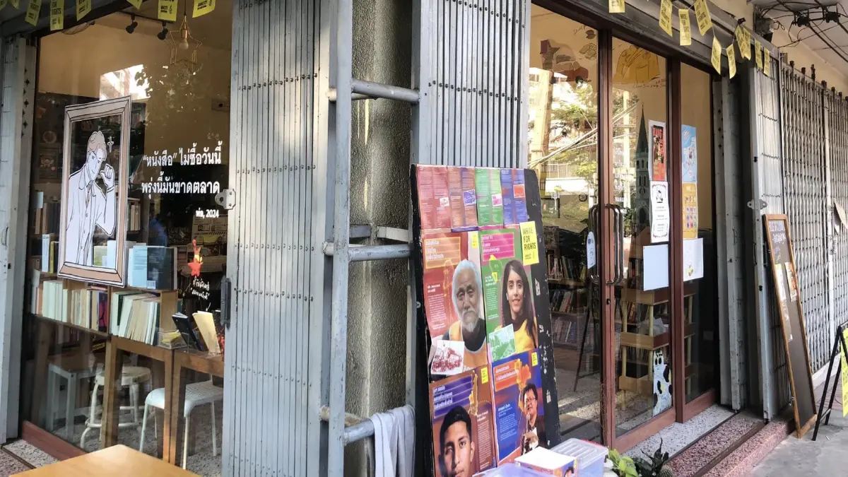 ทางรอด ของ ‘ร้านหนังสืออิสระ’ ในยุคดิจิทัล ที่มีแต่แพลตฟอร์มออนไลน์