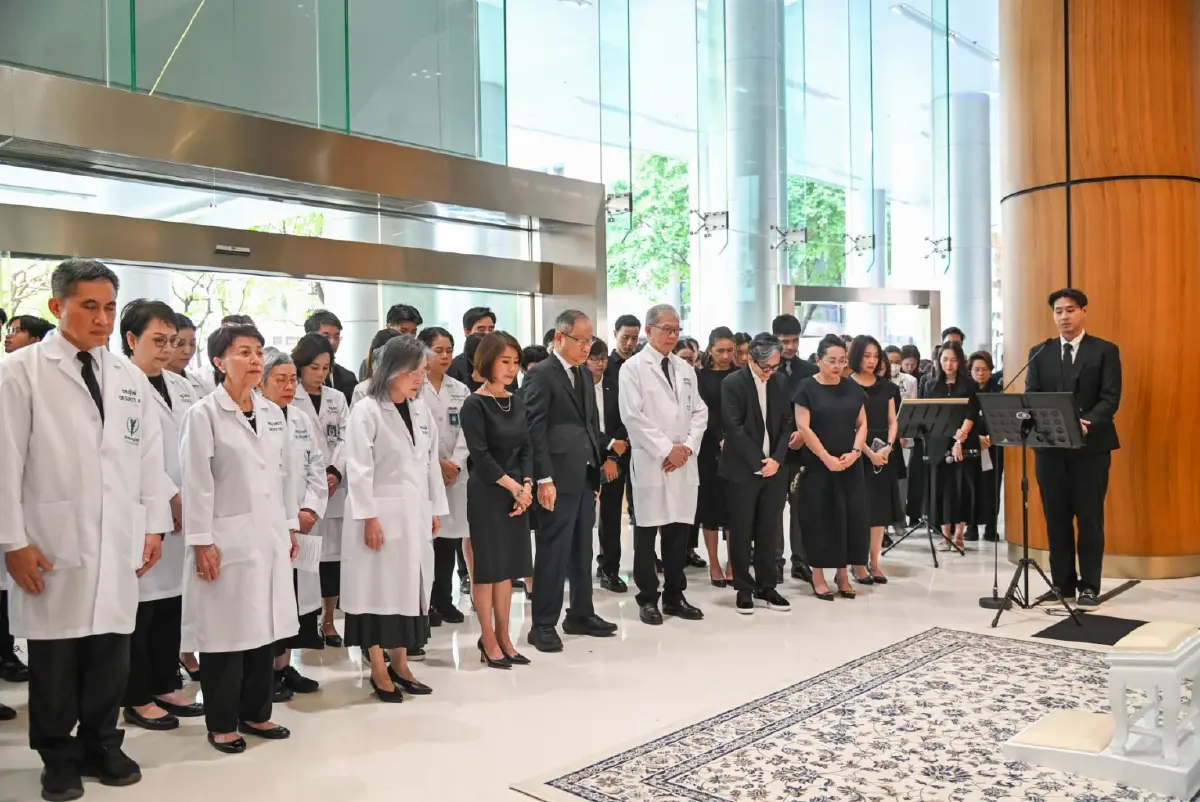 โรงพยาบาลบำรุงราษฎร์ จัดพิธีถวายความอาลัยแด่ สมเด็จพระพันปีหลวง