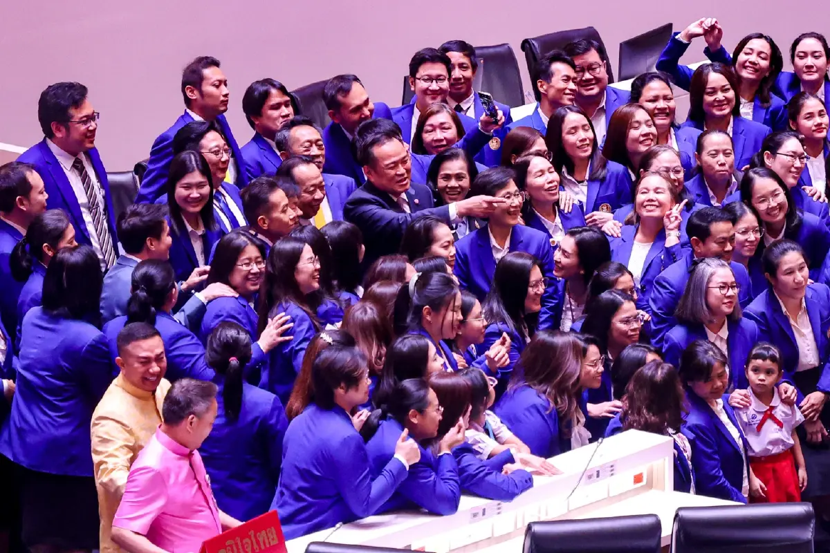 ส่องเกม ‘พรรคเพื่อไทย’ เอาคืน เขี่ย ‘อนุทิน’ ปมผิดจริยธรรม