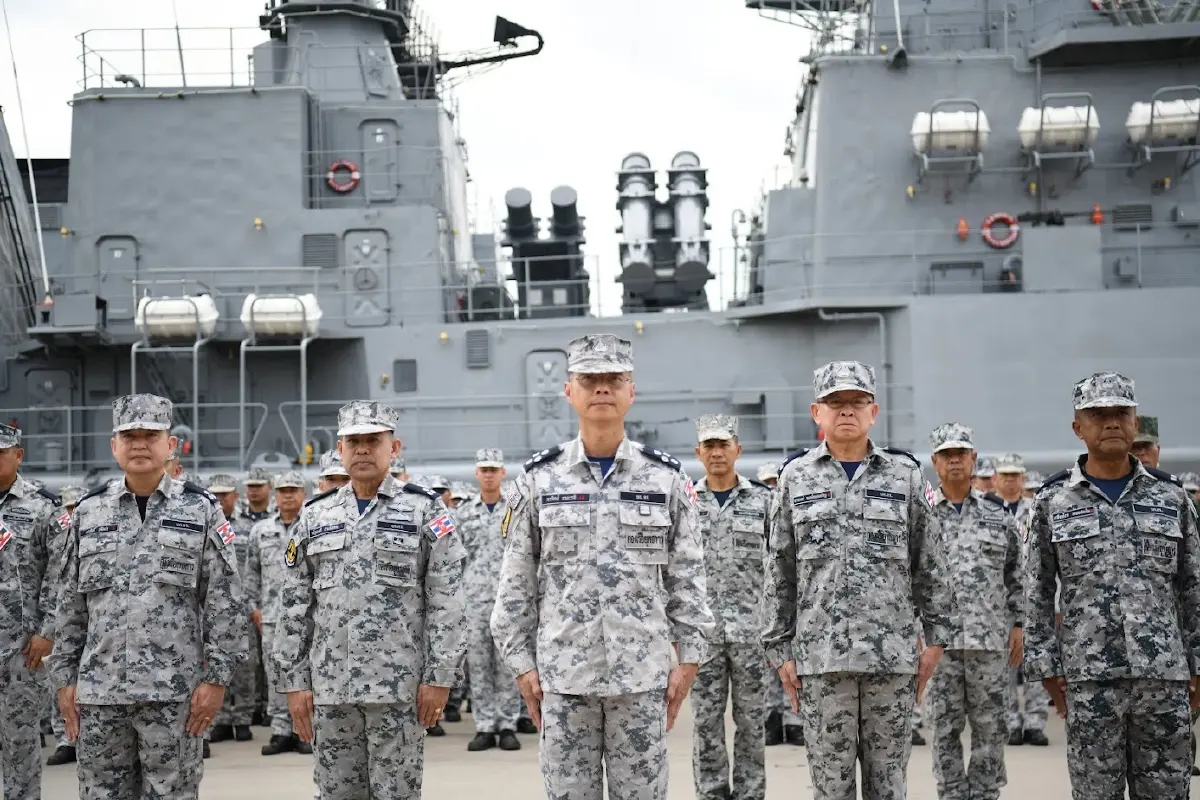 ผบ.กร. เปิดการฝึกองค์บุคคล-ยุทธวิธีกองเรือ กองบิน และหน่วยสงครามพิเศษทางเรือ