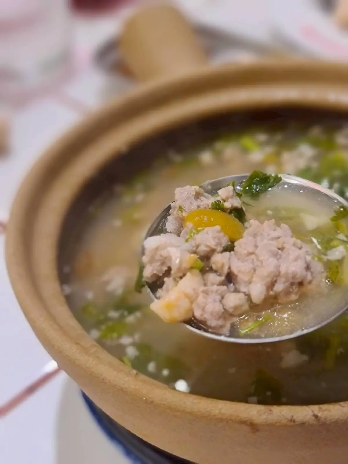 คุยกับเชฟอิน็อค ข้าวมันไก่สิงคโปร์, ฮ่องกง, ข้าวมันไก่ไทย ต่างกันอย่างไร