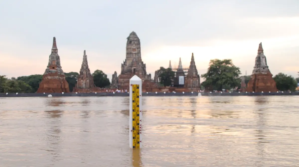 ทบ. ระดมกำลังช่วยประชาชนน้ำท่วมจากพายุบัวลอย แมตโม จ่อซ้ำ