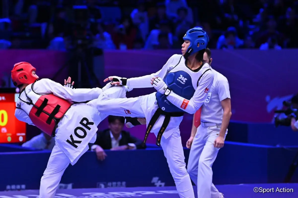 'เจ้าหยู บัลลังก์' สร้างตำนาน คว้าแชมป์โลกเทควันโด คนที่ 6 ของไทย