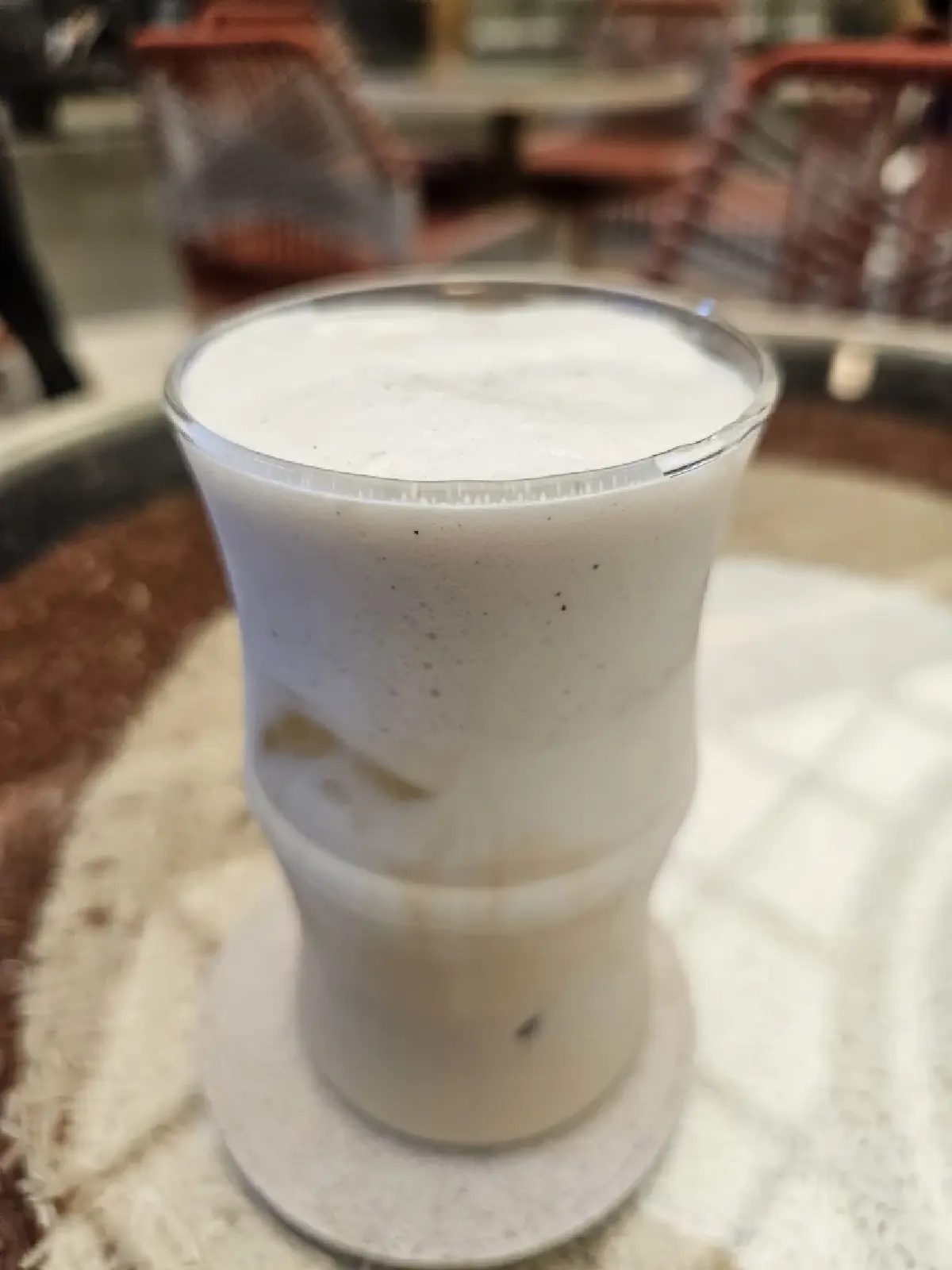 ‘ขนมไทยร่วมสมัย’ ที่ ร้านข้าวนม (KAO NOM) โดย เชฟเดช คิ้วคชา