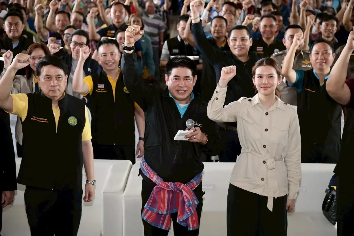 ธรรมนัส แก้ปัญหาราคาโคตกต่ำ เคาะปรับกิโลกรัมละ 80 บาทใน 3 เดือน