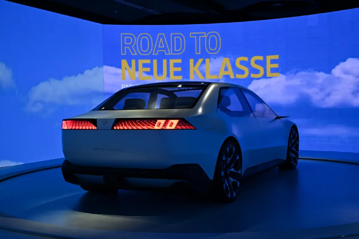 BMW Vision Neue Klasse ฉายภาพอนาคต บีเอ็มดับเบิลยู ยุคใหม่ 