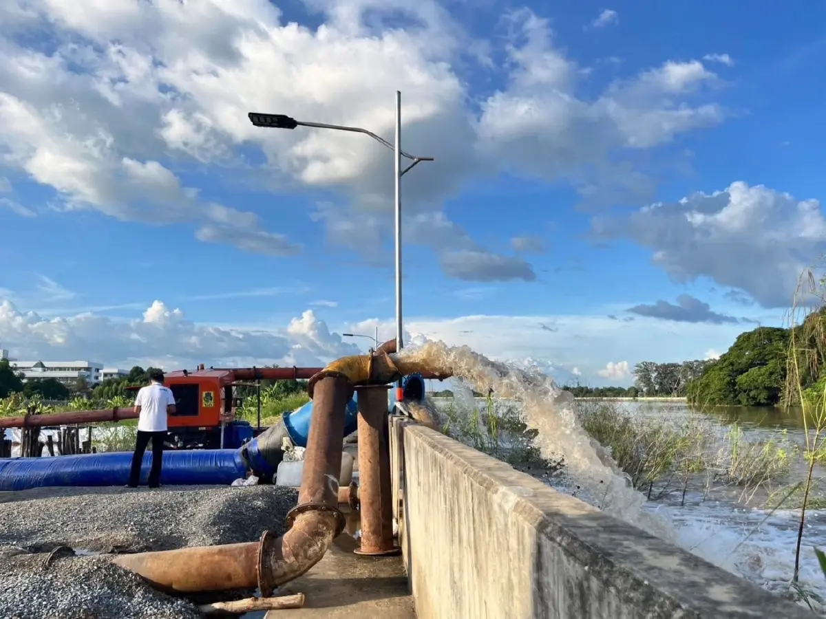 น้ำท่วม 16 จว. ยังอ่วม เฝ้าระวังท้าย 'เขื่อนเจ้าพระยา' เสี่ยงน้ำหลาก