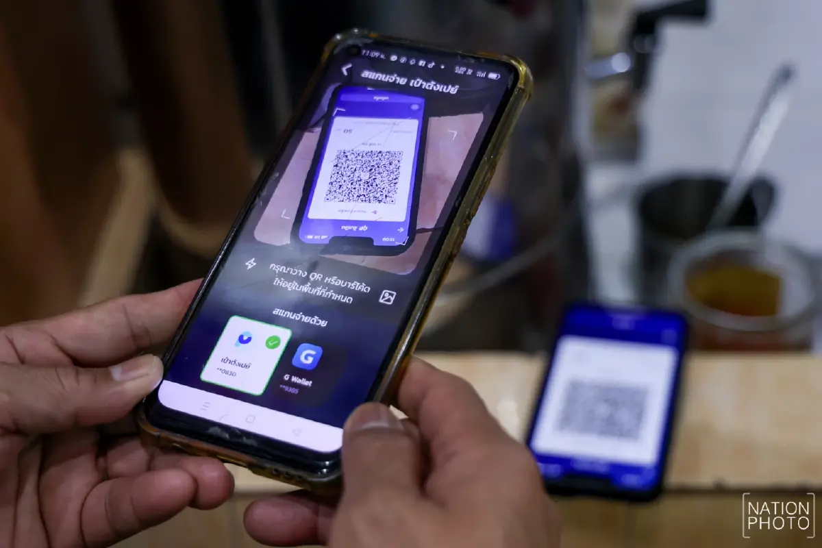 'คนละครึ่ง' วันแรก เป็นไงบ้าง เปิดภาพประชาชน-ร้านค้าใช้สิทธิ์