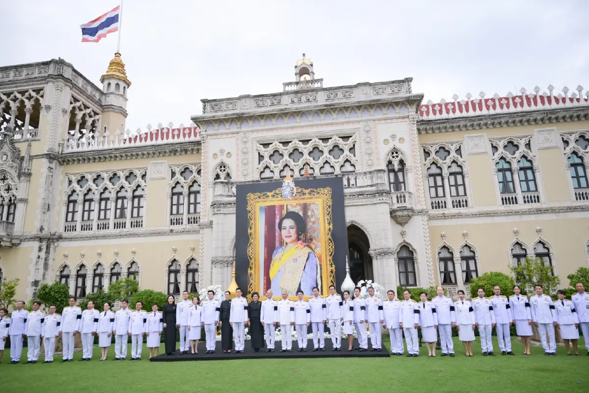 ‘รัฐบาล’ จัดพิธีบำเพ็ญกุศลสัตตมวาร ‘สมเด็จพระพันปีหลวง’