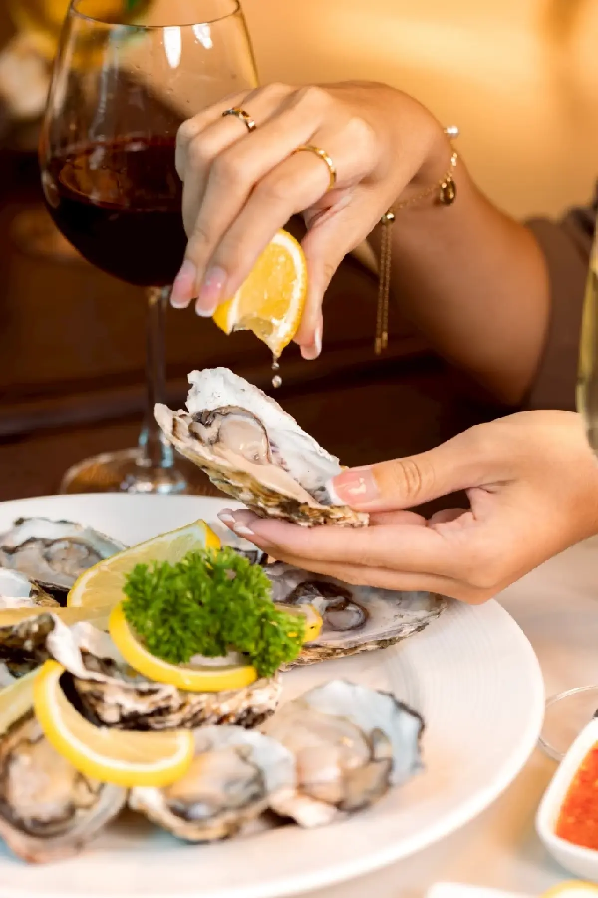 ‘บุฟเฟ่ต์ซีฟู้ด’ Seafood Paradise  วัตถุดิบสดใหม่จากชุมชน