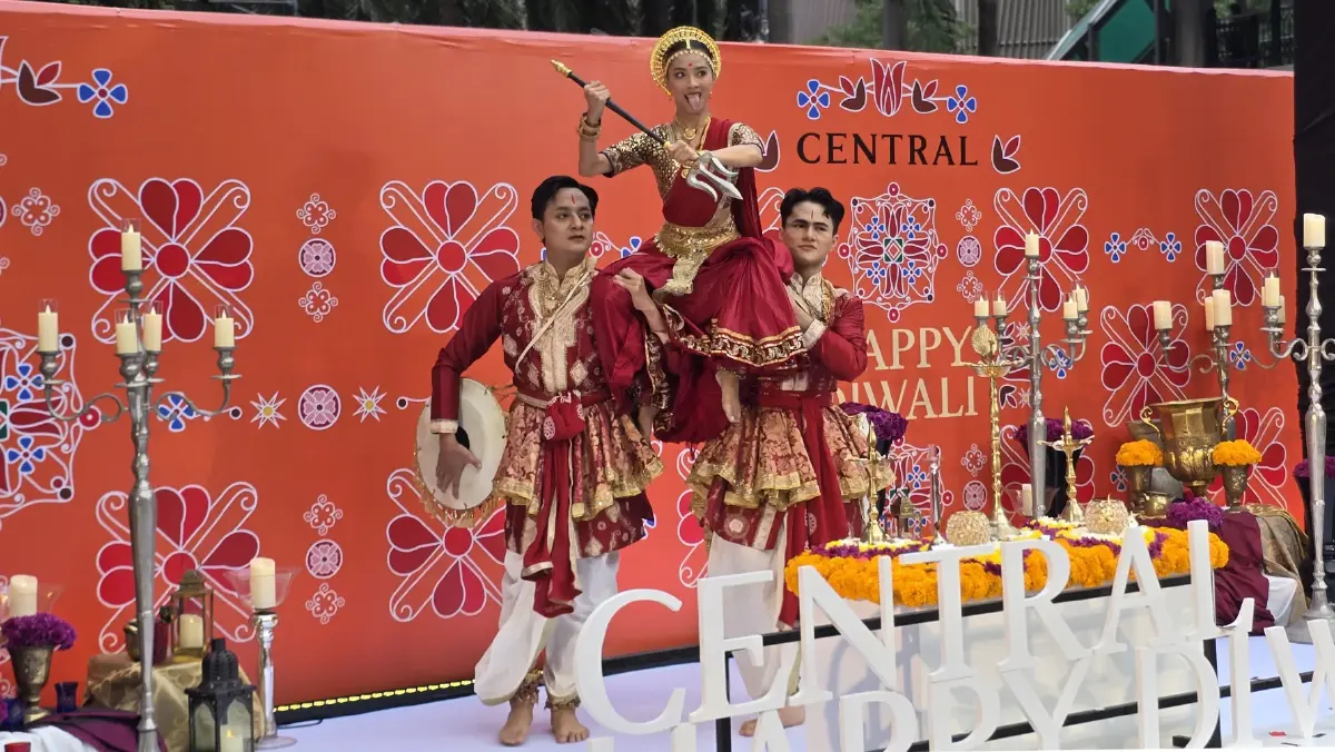 ฉลองเทศกาล 'ดิวาลี' ชม 'รังโกลี' ใหญ่สุดใน กทม. ต้อนรับปีใหม่ฮินดู