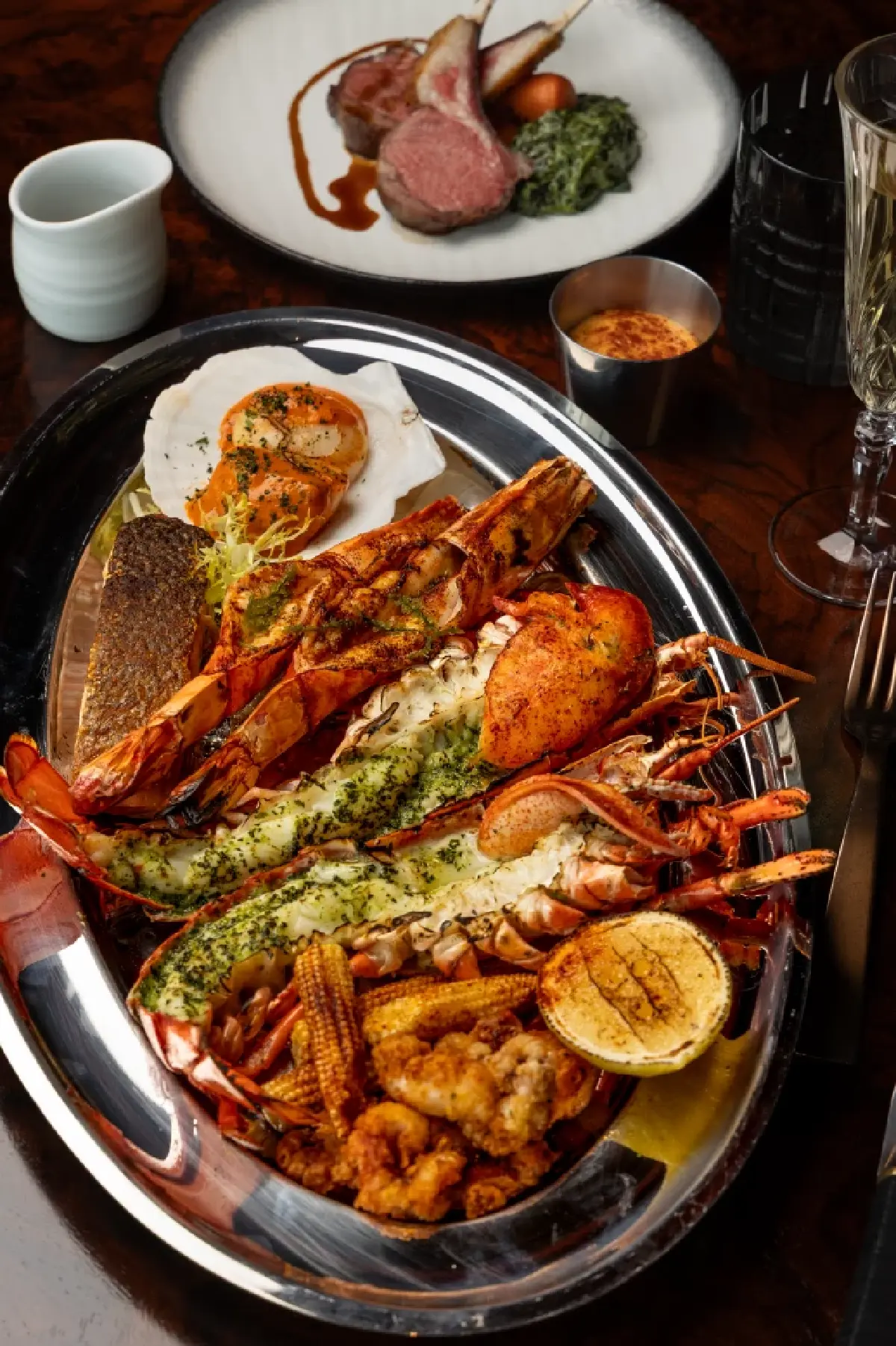 ‘เซมิบุฟเฟ่ต์’  (Semi Buffet) ที่ ‘ห้องอาหาร บูล แอนด์ แบร์’