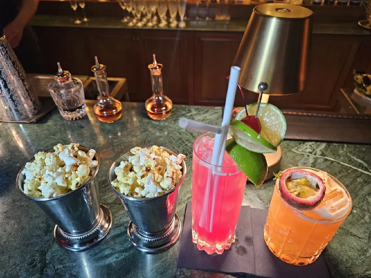 ‘Maison Mystique’ พระราชวัง แห่งจินตนาการ ท่ามกลางขุนเขา